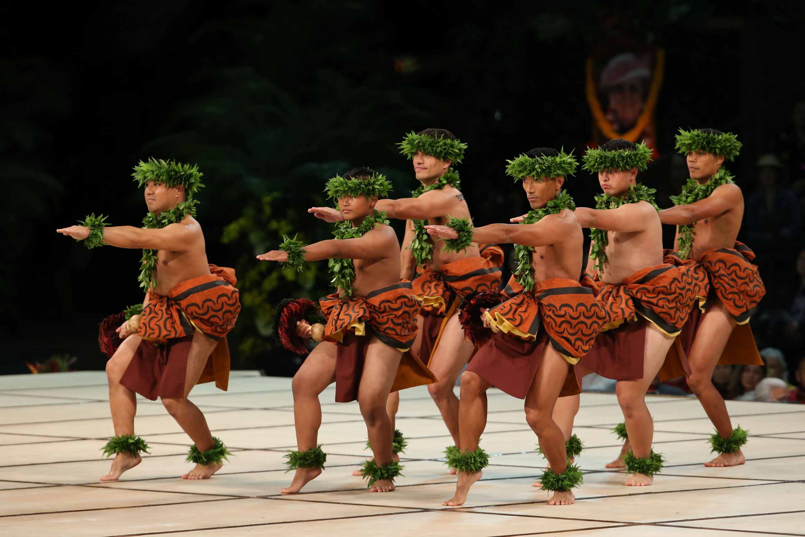 Таитянский танец